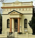 Creswick Lodge